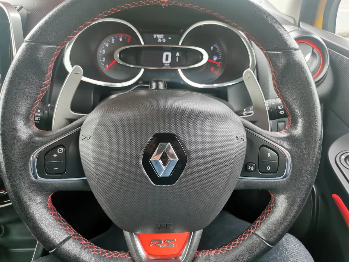 2014 RENAULT CLIO RS 1.6 TURBO 200BHP - Image 2