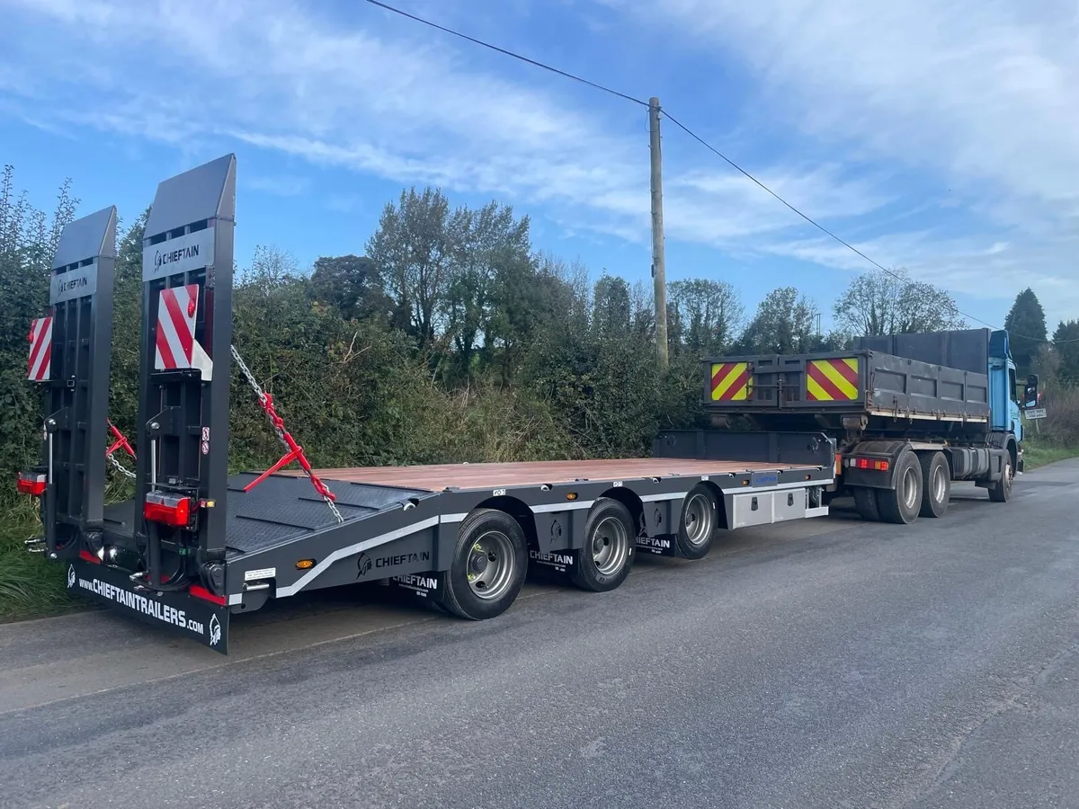 Chieftain 3 axle commercial drawbar low loader - Image 1