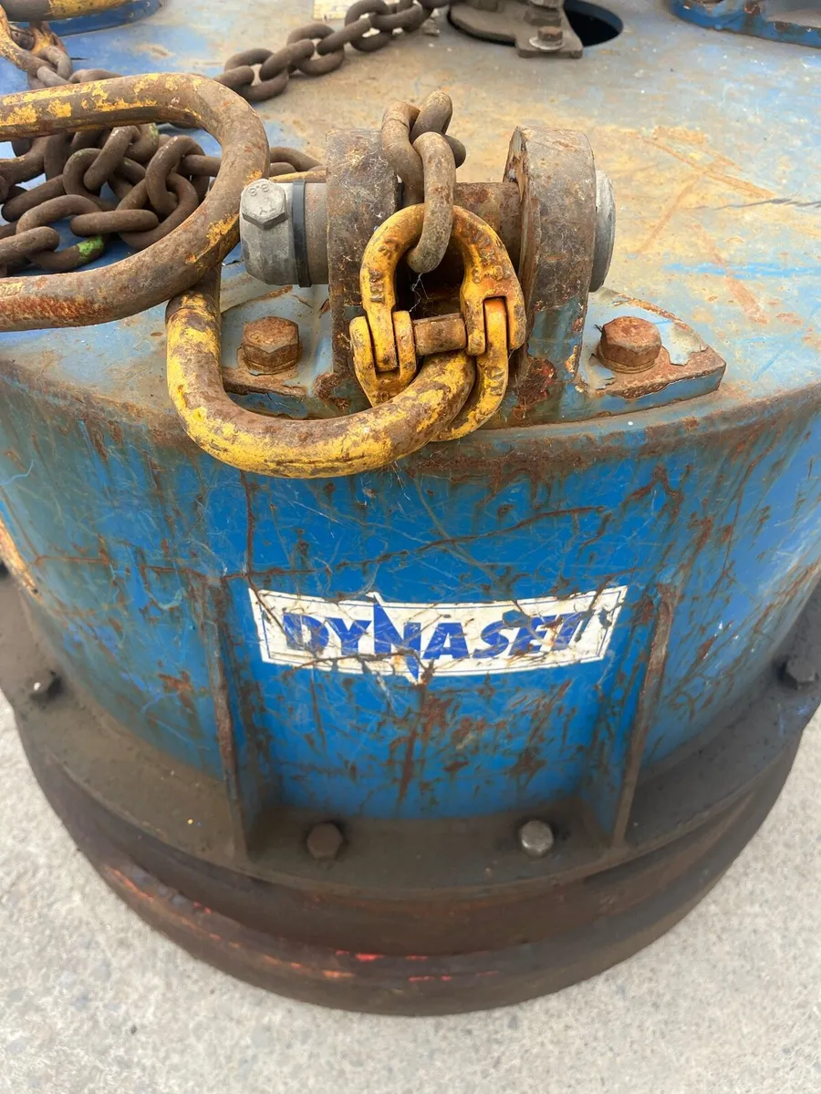 Magnet ,shears , breakers,muncher - Image 2