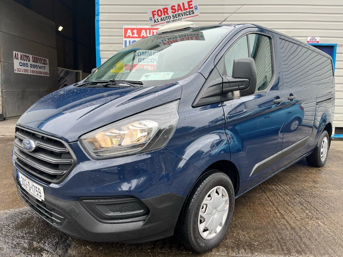 Transit custom 1 owner, lwb, no vat - Image 3