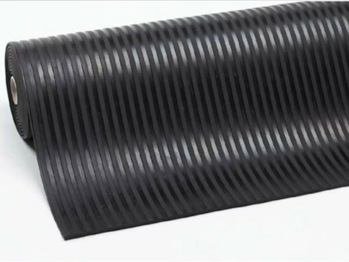 Ribbed & Chequer Plate Rubber Matting - Image 2