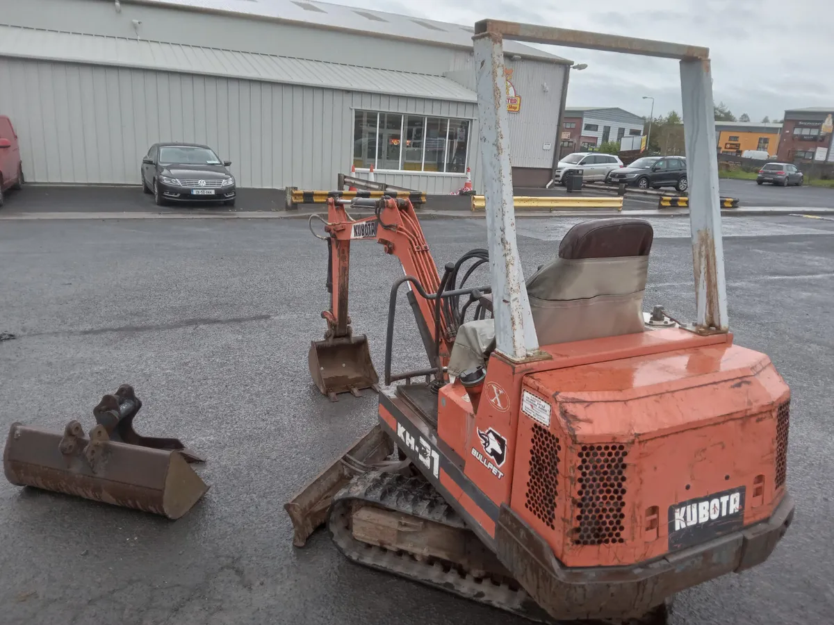 Kubota KH 31 Digger - Image 4