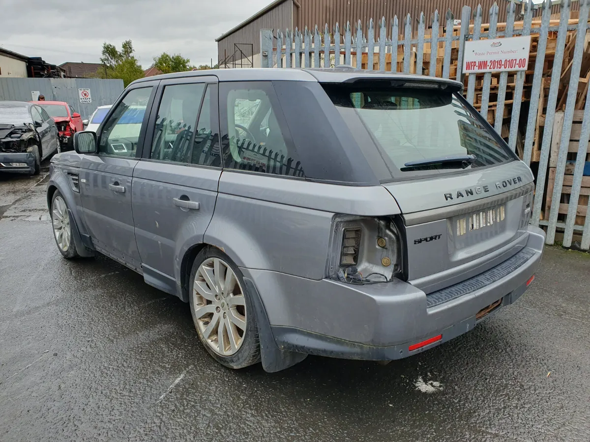 12 LAND ROVER SPORT  3.0 D AUTO FOR BREAKING - Image 3