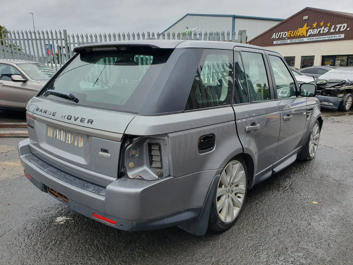 12 LAND ROVER SPORT  3.0 D AUTO FOR BREAKING - Image 4