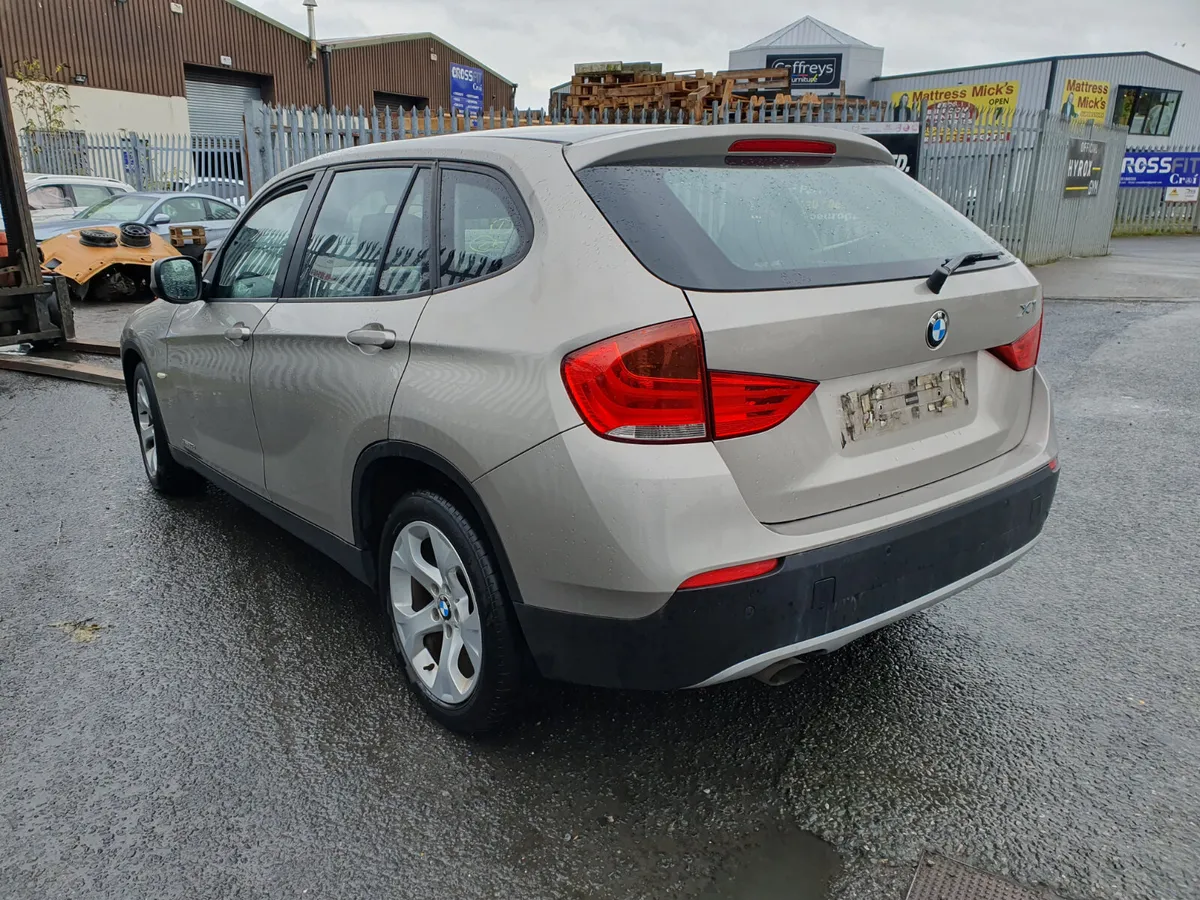 10 BMW X1  2.0 D AUTO (N47D20C) FOR BREAKING - Image 3