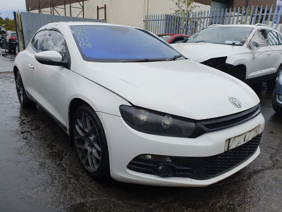 12 VW SCIROCCO  GT 2.0 TDI FOR BREAKING - Image 2