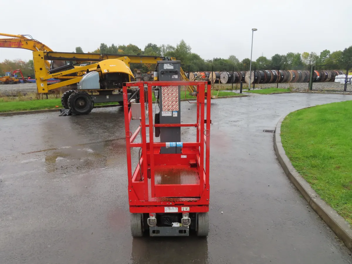 Skyjack SJ16 Mast Lift Access Platform - Image 4