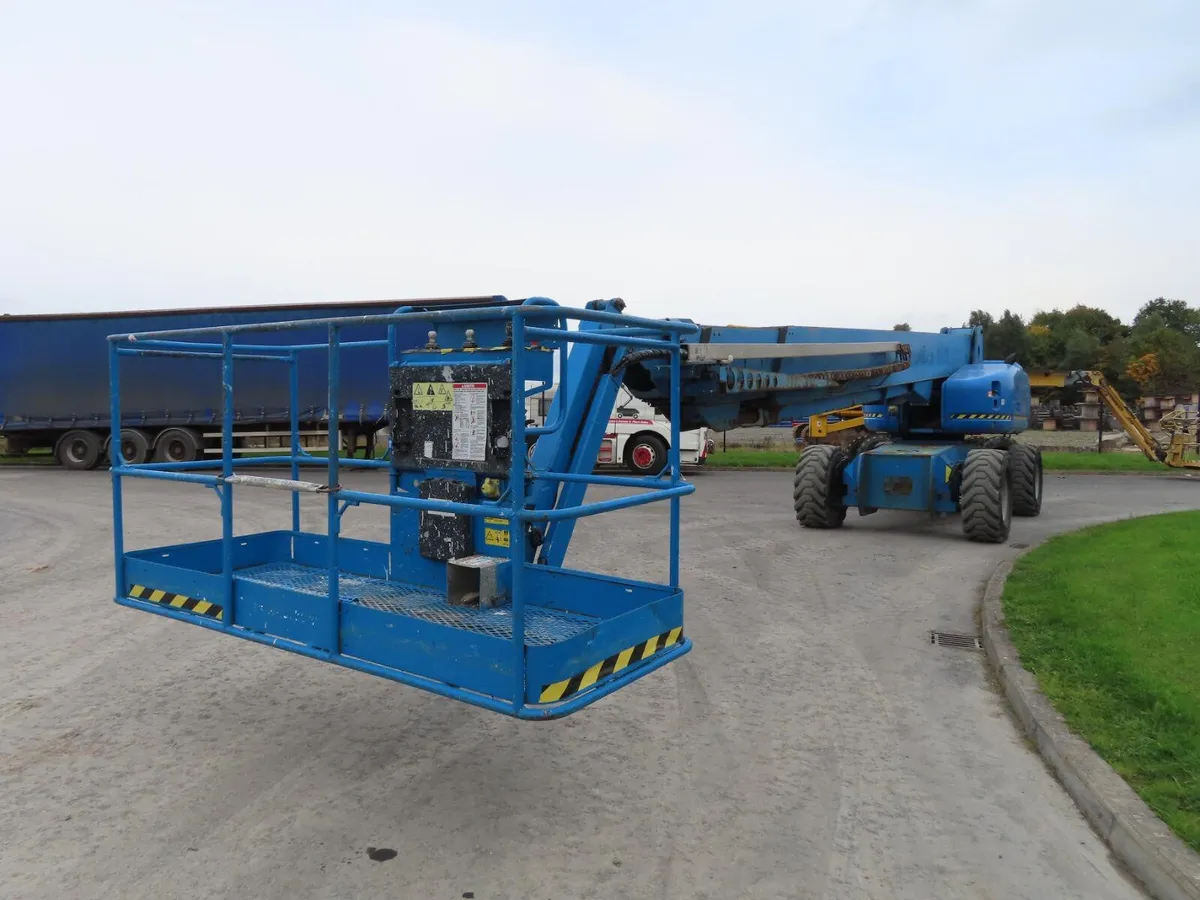 Genie S125 Boom Lift Access Platform - Image 3