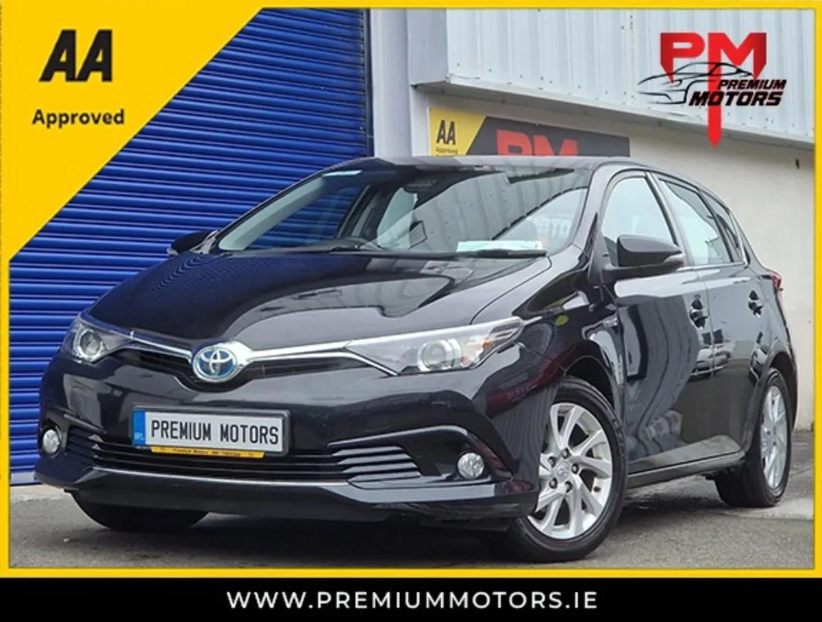 Toyota Auris Luna  Automatic Hybrid AA APPROVED - Image 1