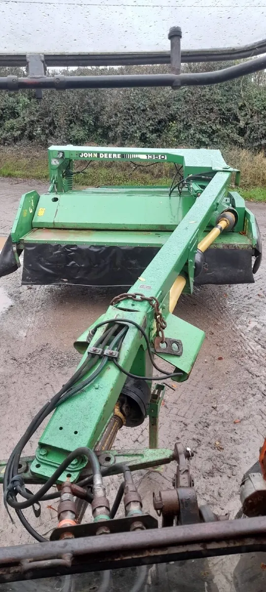 John Deere 1350 eight foot conditioner mower - Image 1