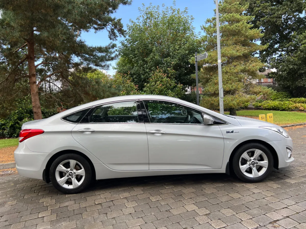 Hyundai i40 2012 Executive - Image 3