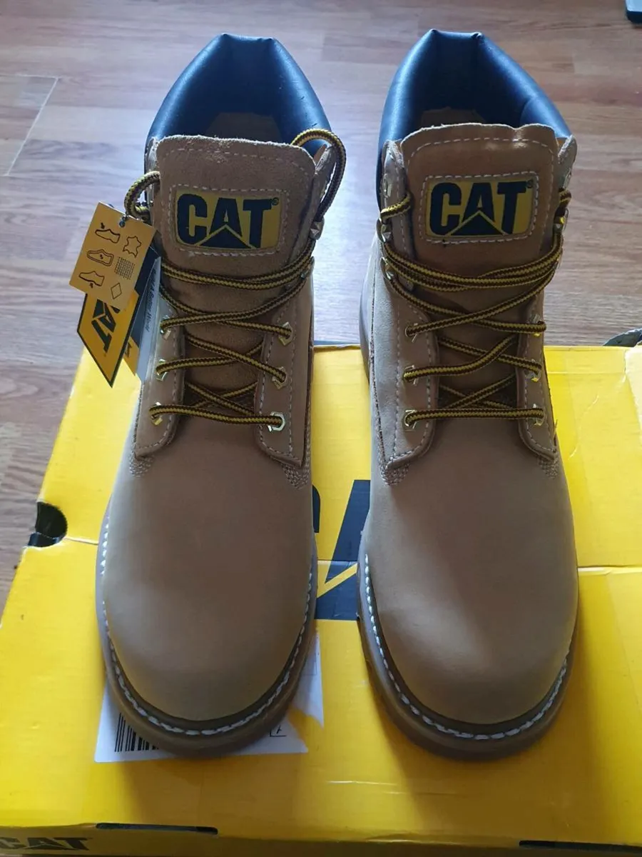 Mens caterpillar boots size 12 hotsell