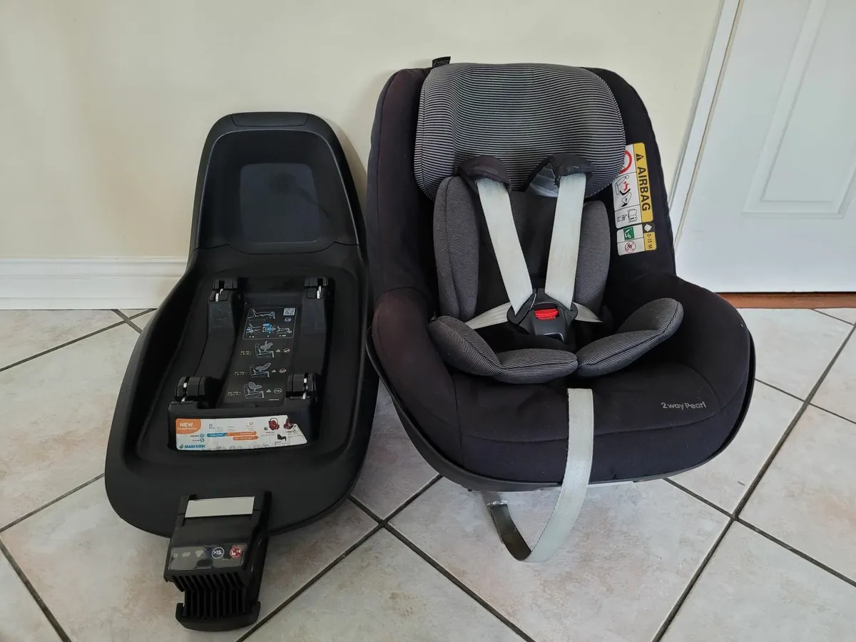 Maxi cosi car seat two way fix best sale