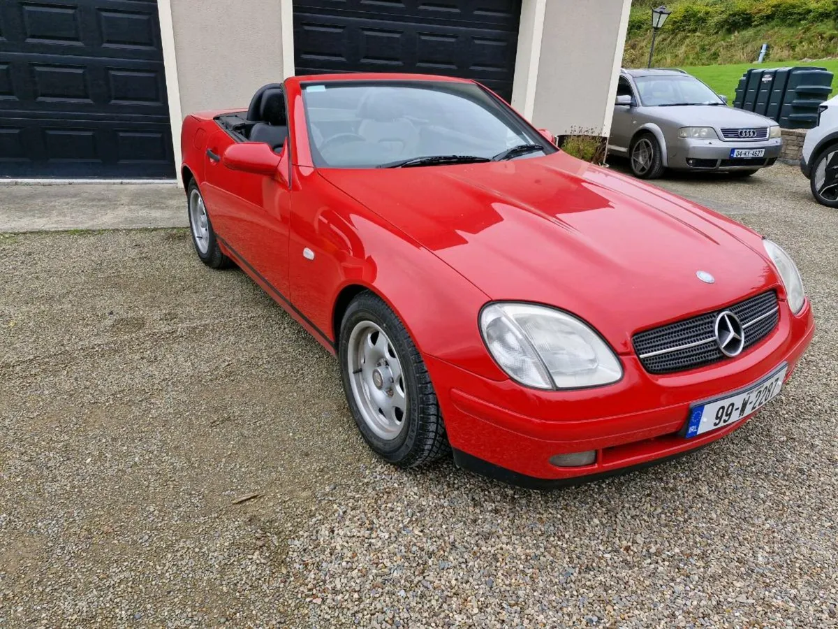 SLK Beautiful convertible auto. Swap for bigger. - Image 4