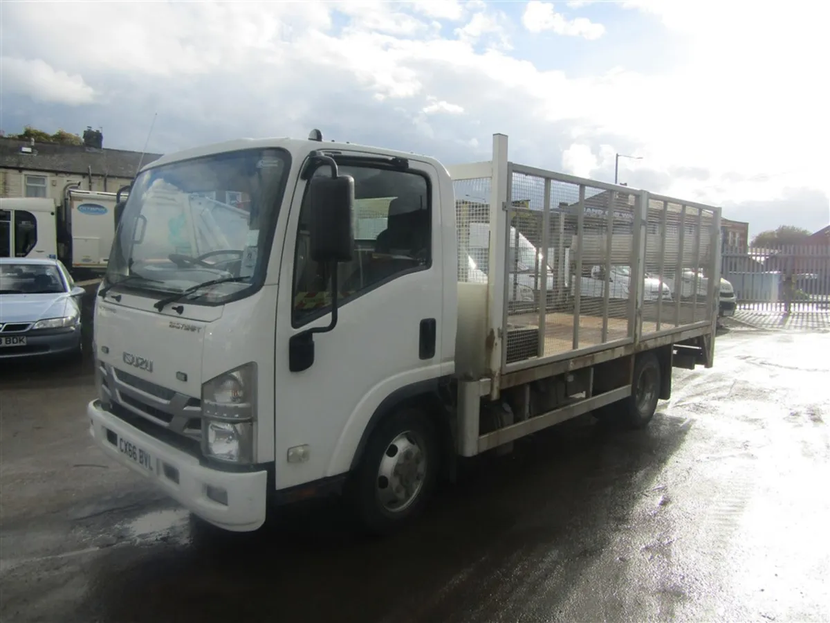 2017 Choice of 2 Isuzu  5.5Ton & 6.6Ton pickup - Image 2