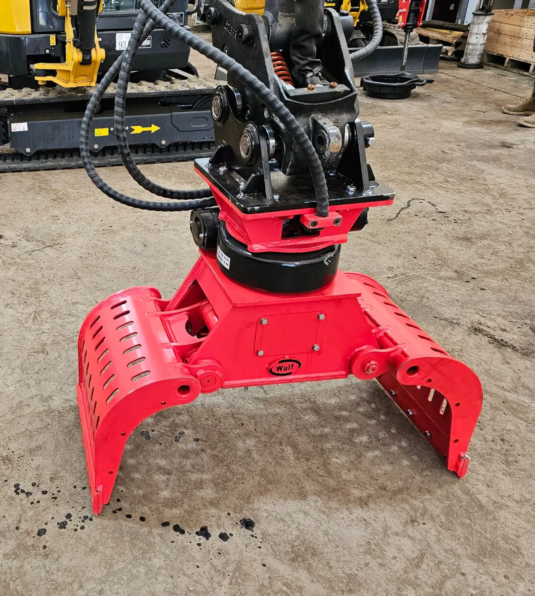 Rotating Selector Grab for 2.5ton-4ton mini digger - Image 3