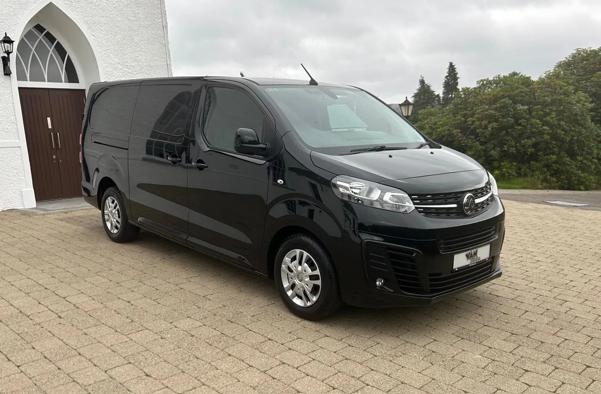 2020 (202reg) Vauxhall Vivaro Sportive 2.0cdti L2 - Image 1