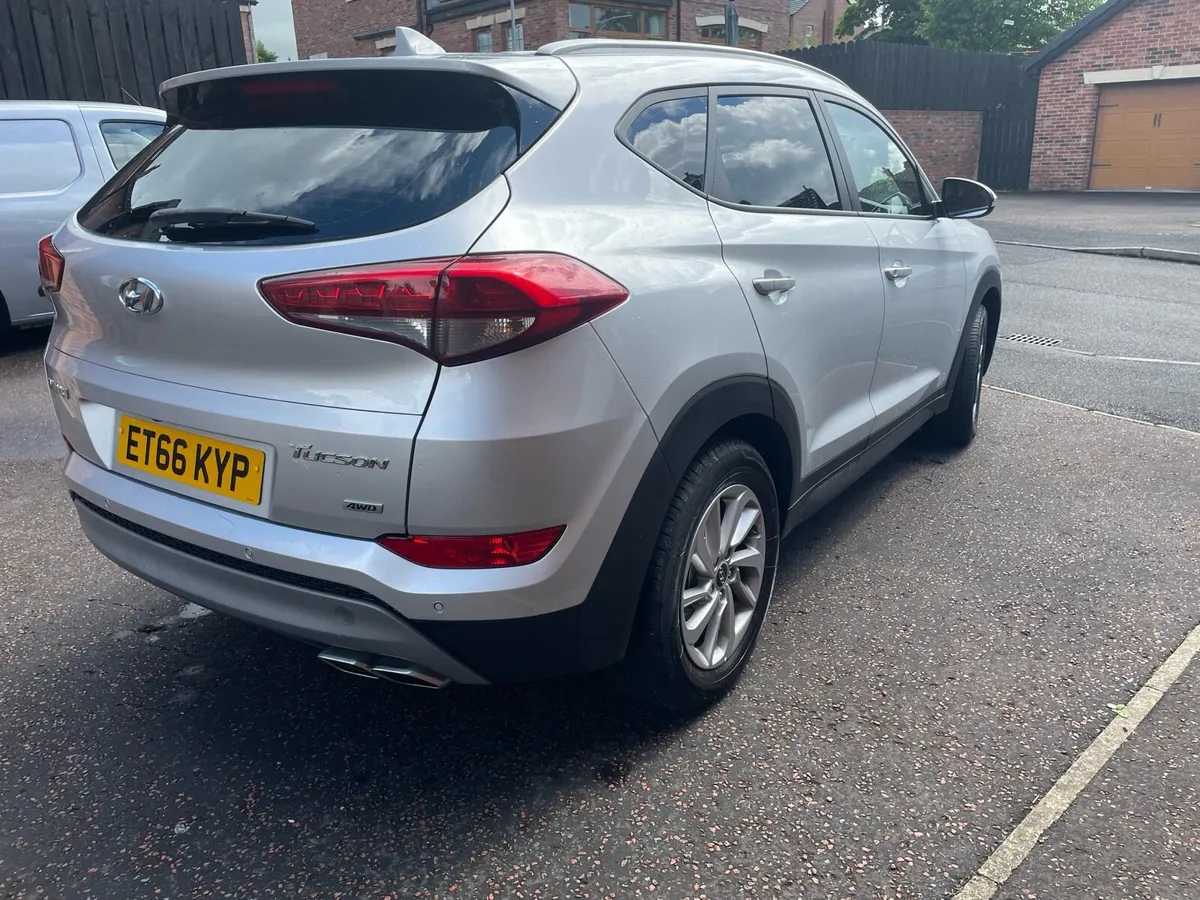 2017 Hyundai Tucson 2.0 diesel 4WD 4x4 awd - Image 2