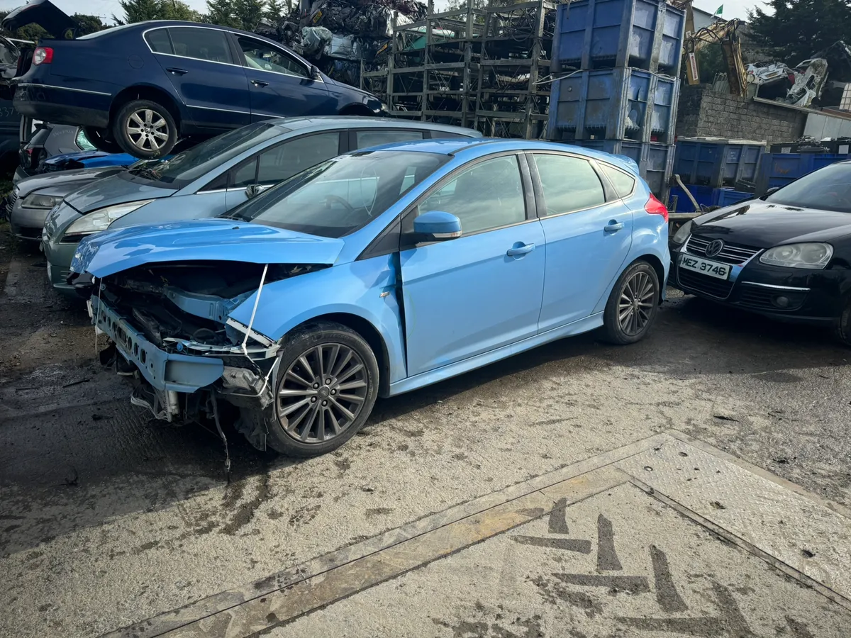 Breaking 2017 Ford focus st-line 1.0 eco boost - Image 1