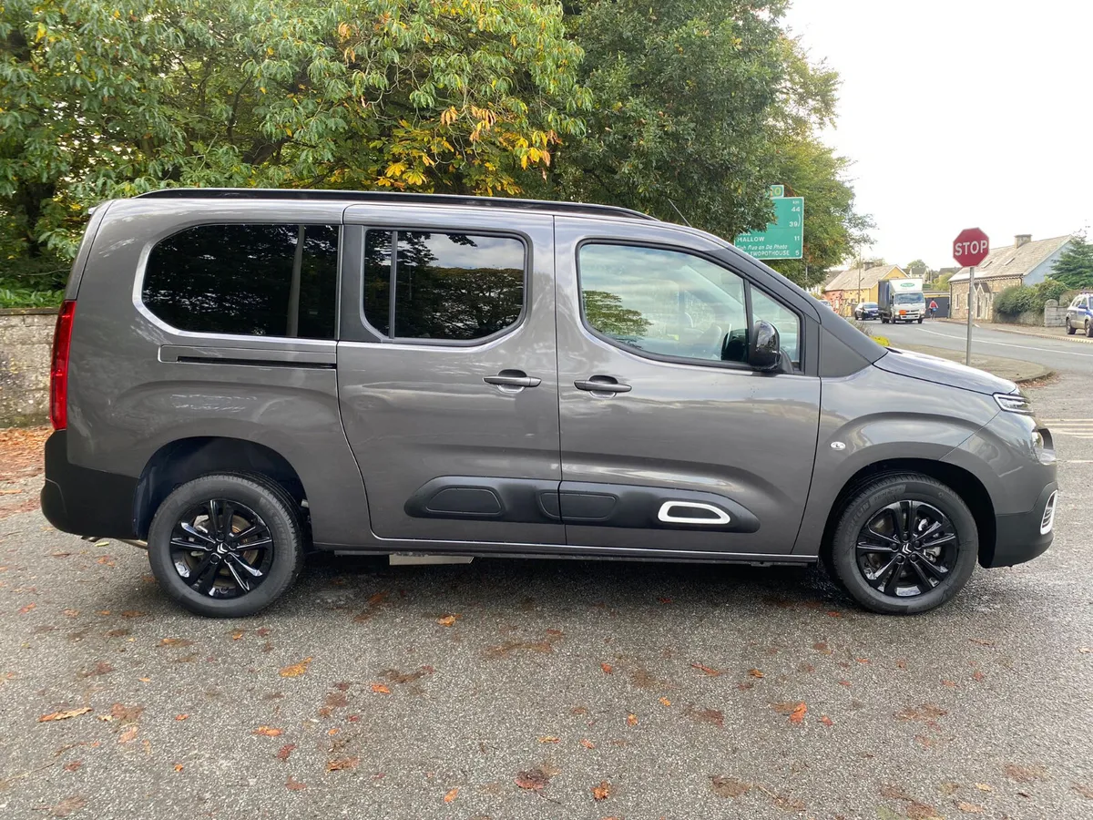 Citroen Berlingo 7 Seater WAV - Image 4