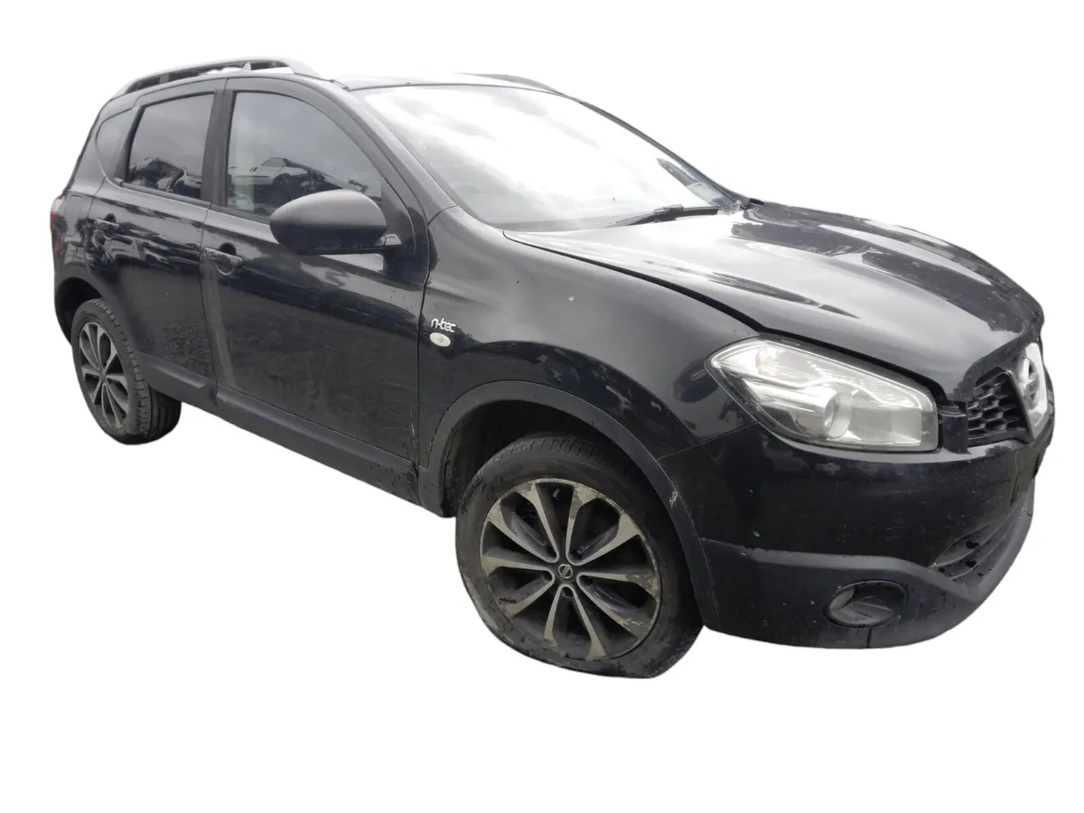 2011 NISSAN QASHQAI For Breaking/Dismantling - Image 1