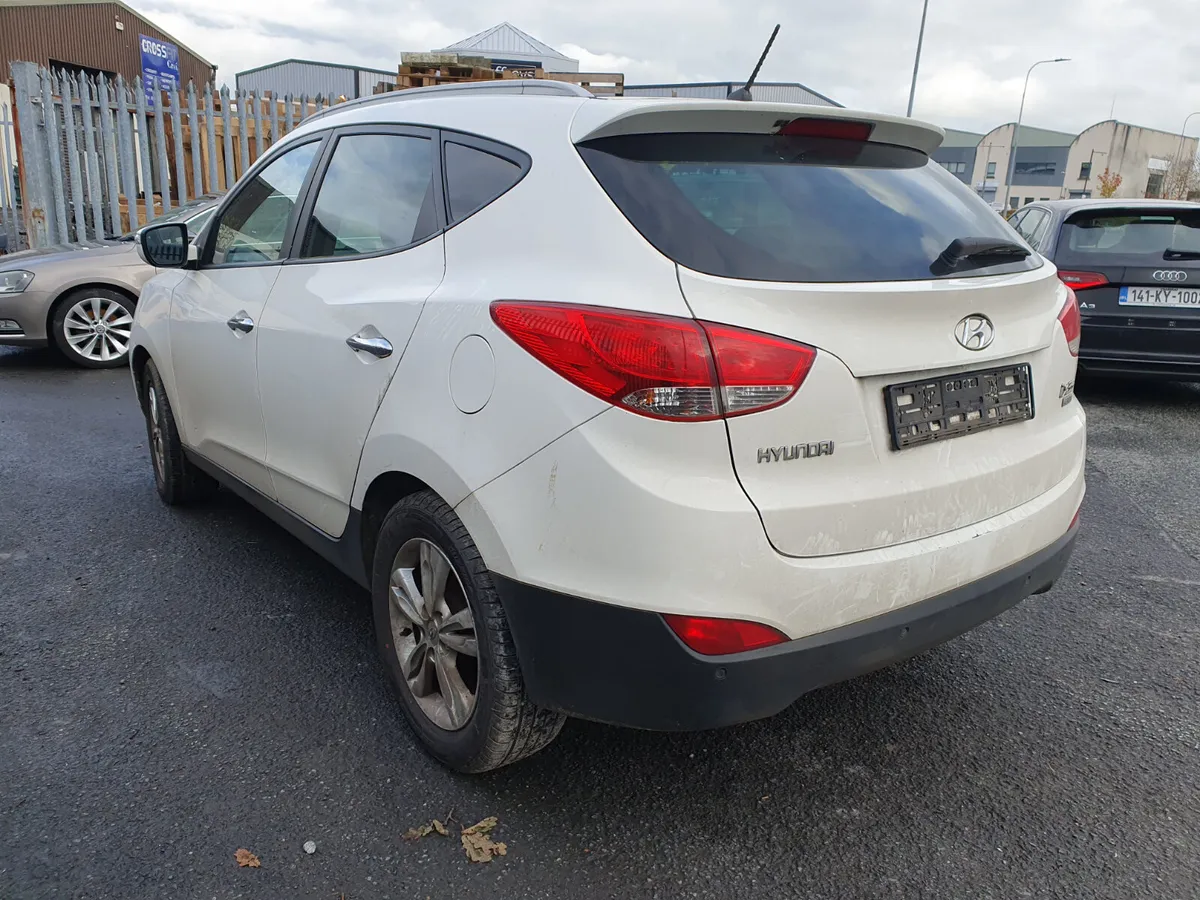 13 HYUNDAI IX35  1.7 CRDI FOR BREAKING - Image 3
