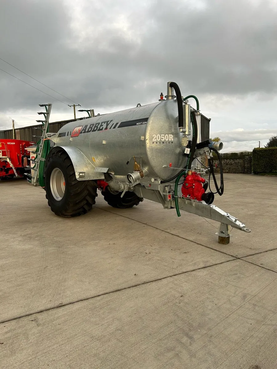 ABBEY 2050 Tank - Image 3