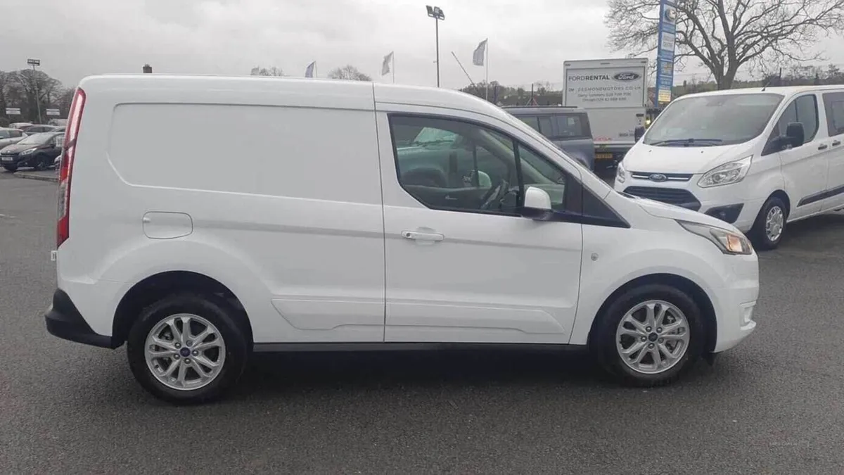 Ford Transit Connect 1.5 Ecoblue 100ps Limited Va - Image 3