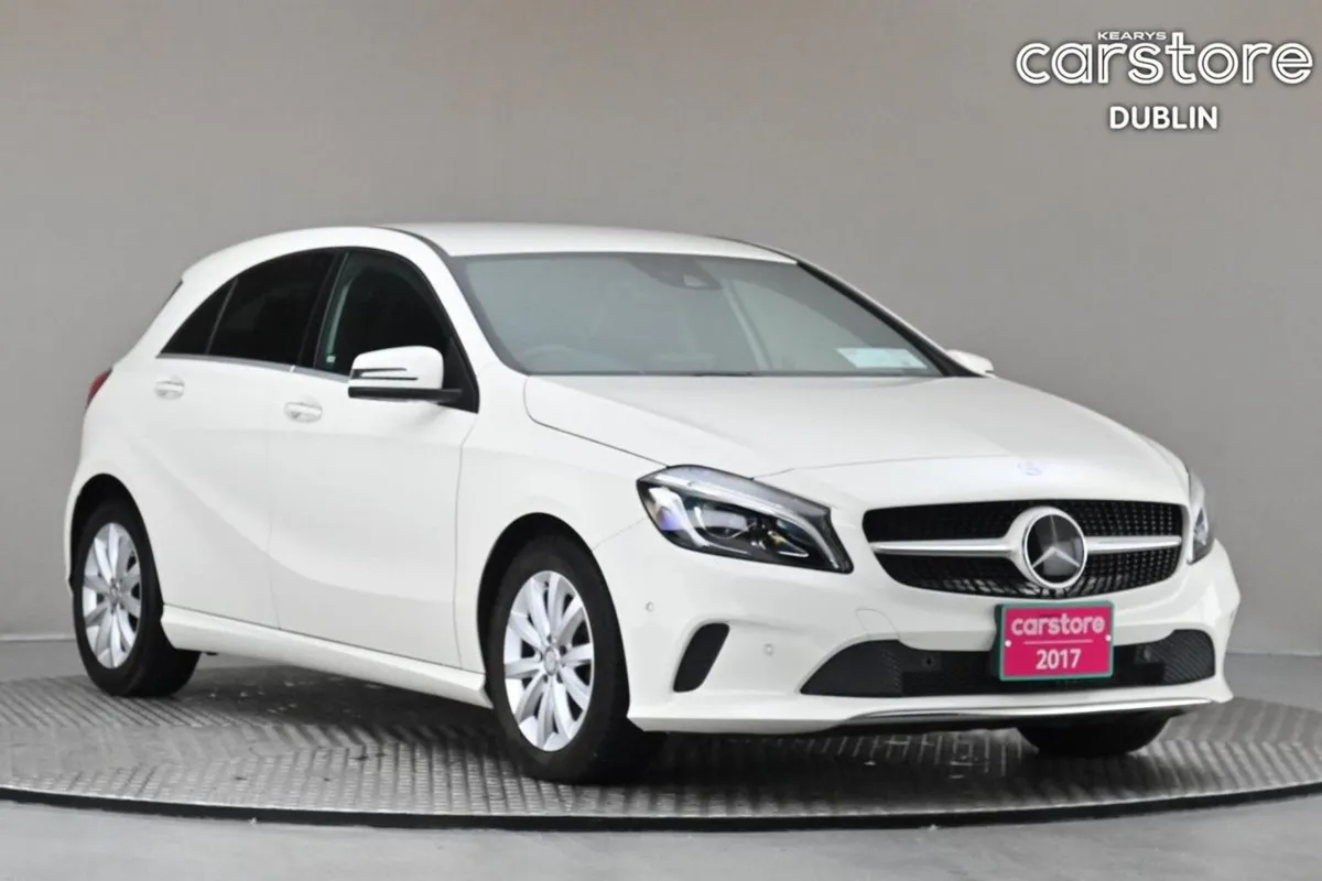 Mercedes-Benz A-Class A180 Auto  half Leather rev - Image 1