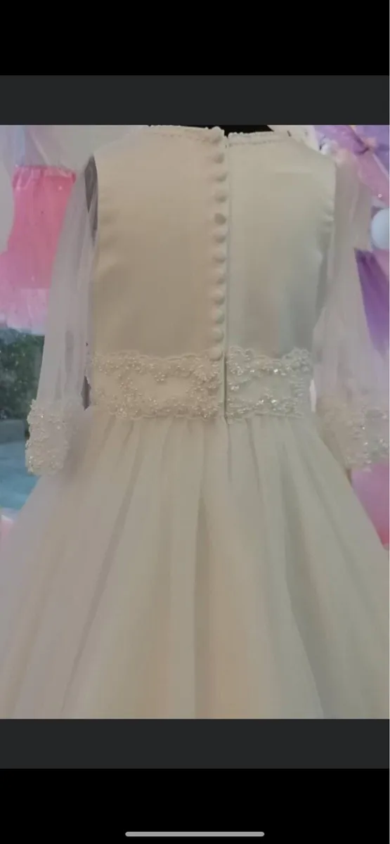 Communion Dress and head piece for sale in Co. Tipperary for €100 on