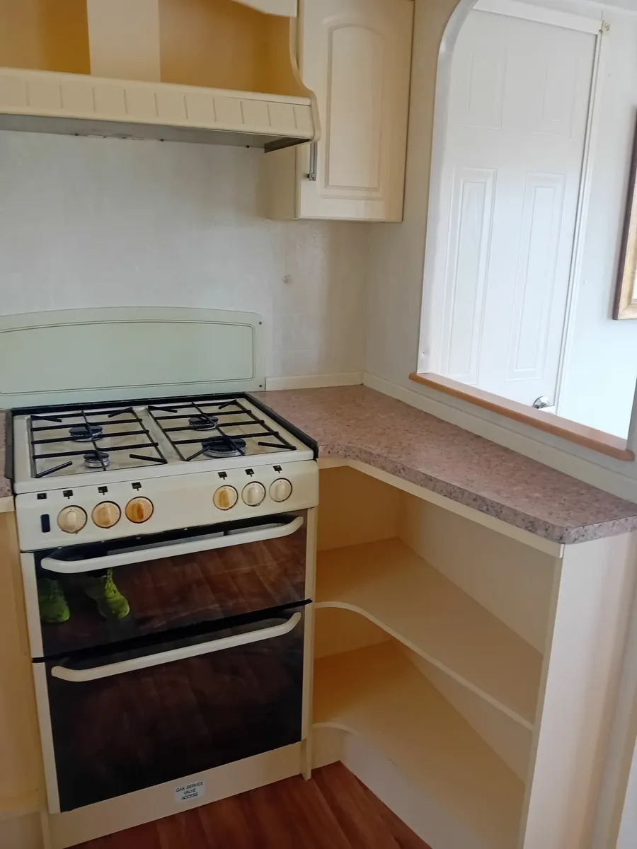 Atlas Sapphire Super Mobile Home for sale in Co. Cavan for €12,000 on