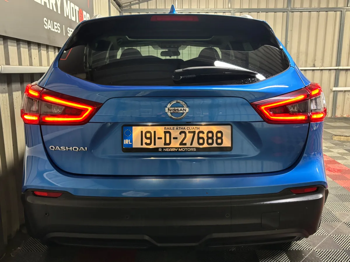 2019 Nissan Qashqai 1.3 Petrol SV High-Spec - Image 2