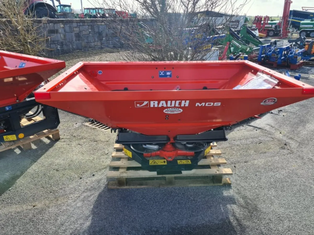 Rauch MDS  Fertiliser Spreaders - Image 2