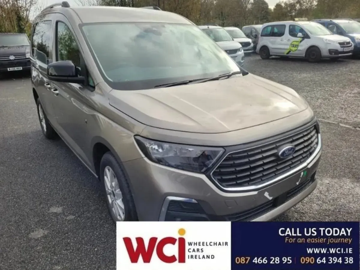Wheelchair Accessible Ford Tourneo Connect Freedom - Image 1