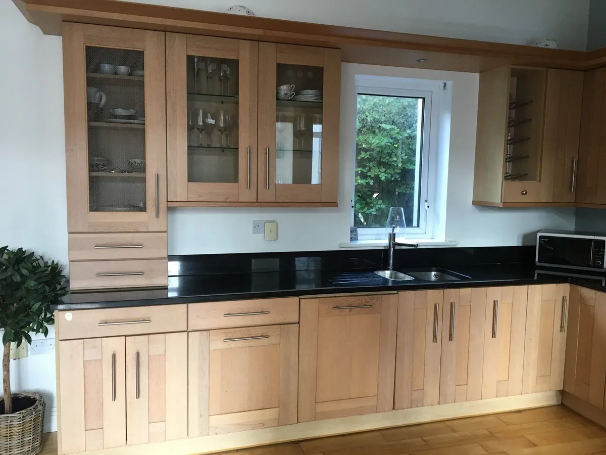 Kitchen with granite worktop for sale in Co. Galway for €2,000 on DoneDeal