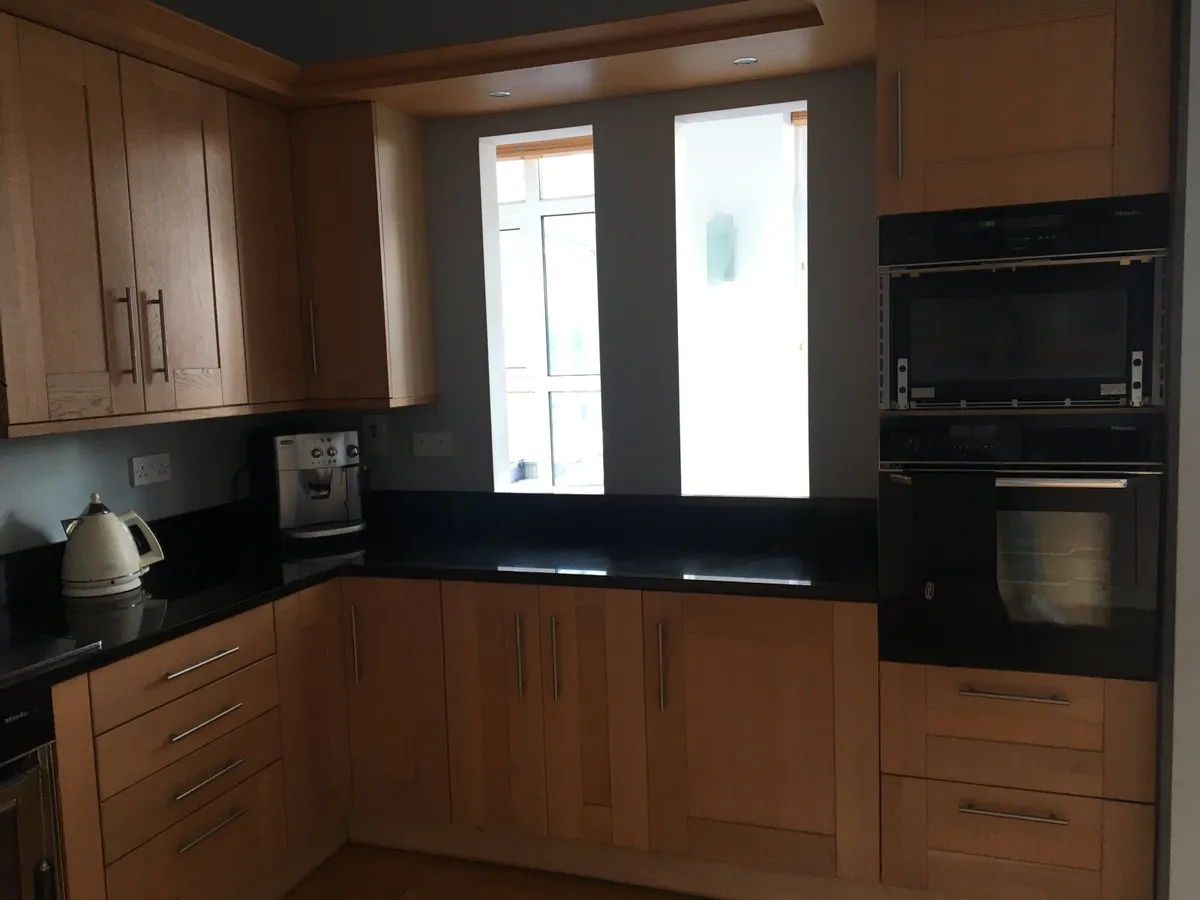 Kitchen with granite worktop for sale in Co. Galway for €2,000 on DoneDeal