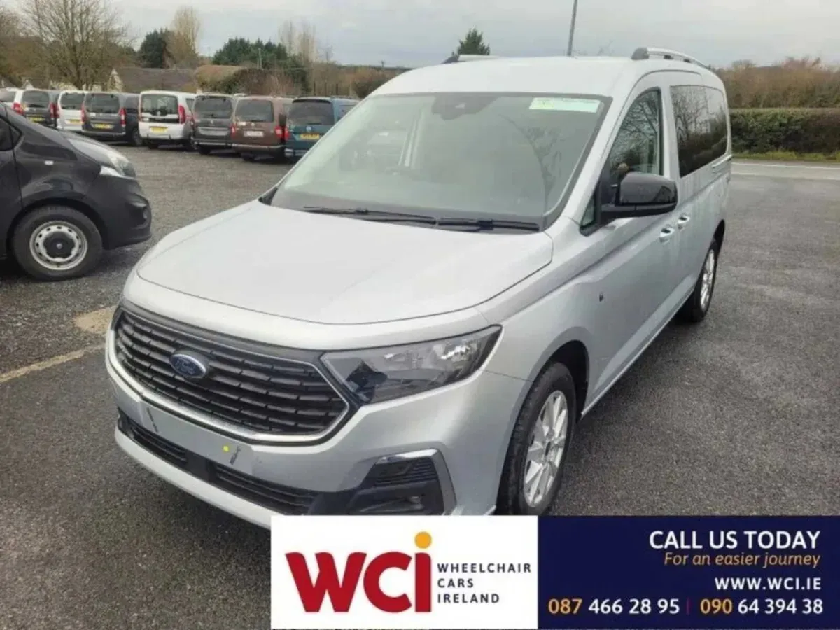 Wheelchair Accessible Ford Tourneo Connect Freedom - Image 1