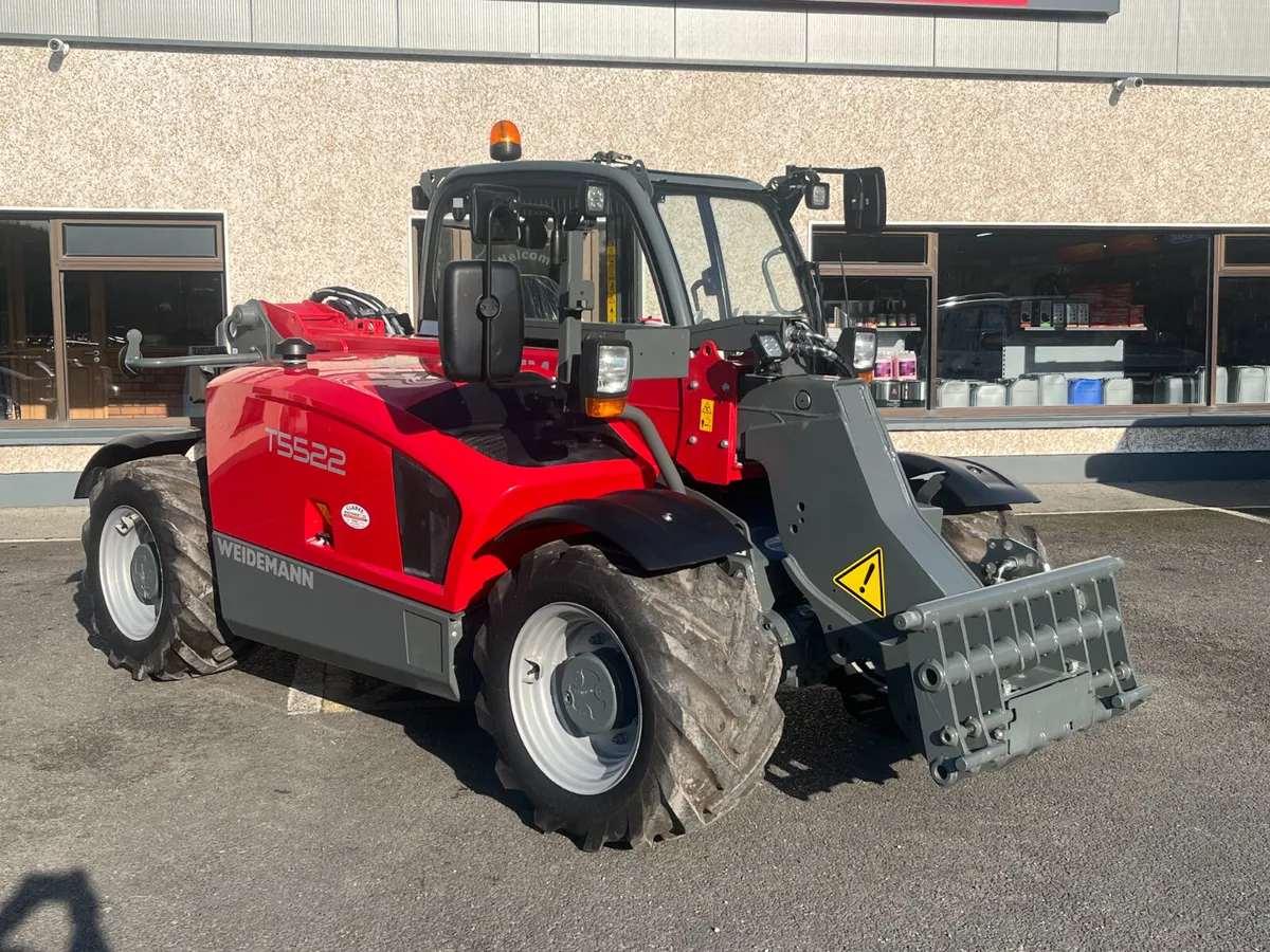 New Weidemann T5522 Loader - Image 3