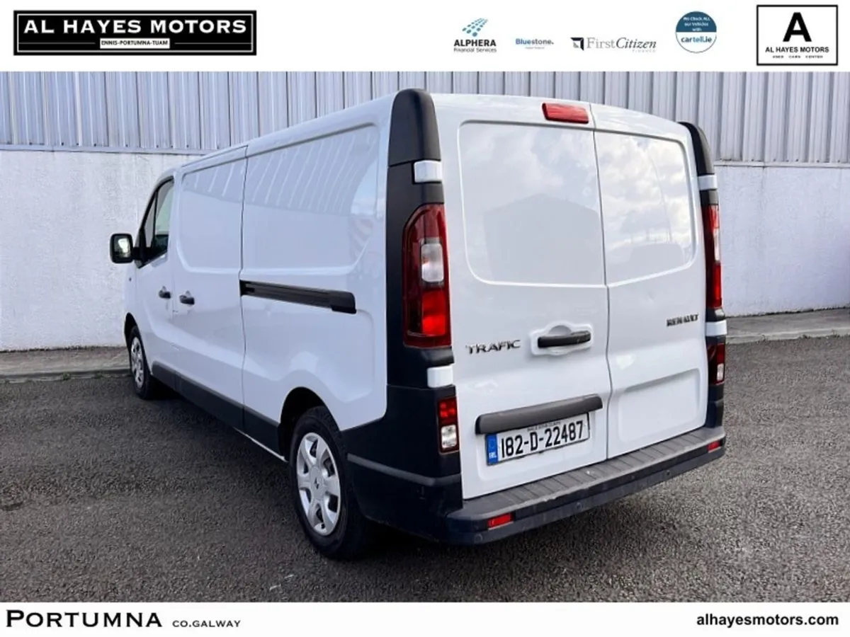 Renault Trafic Ll29 DCI 95 Business rear Parking - Image 2