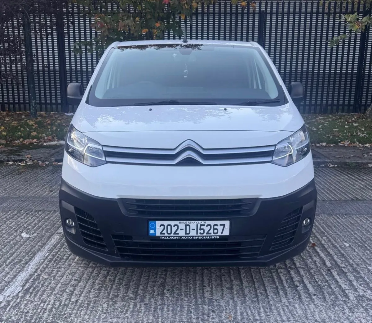 202 Citroen Dispatch HUGE SPEC LOW KLM’s - Image 2