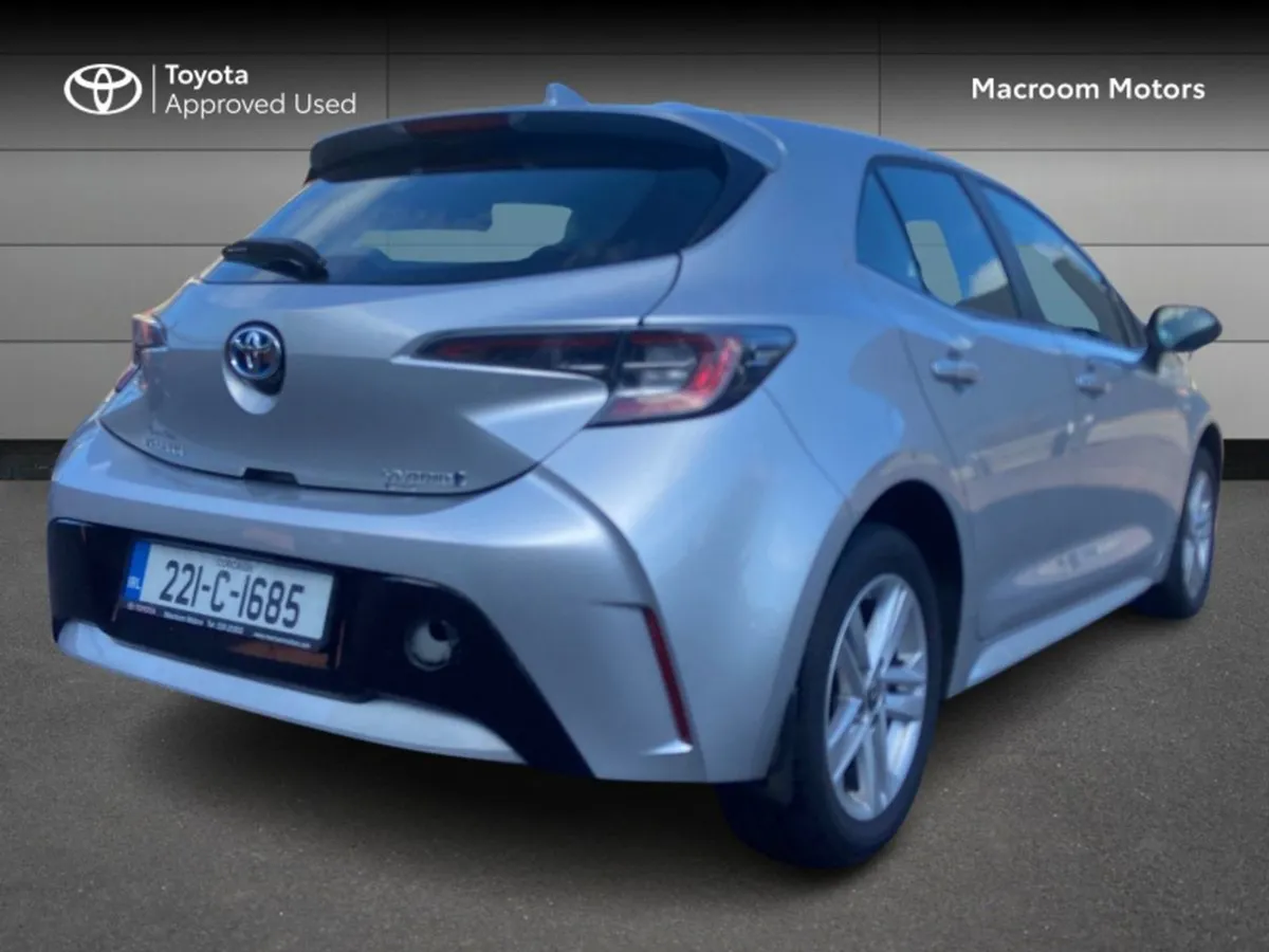 Toyota Corolla Hybrid Luna H/B 4DR Auto - Image 2