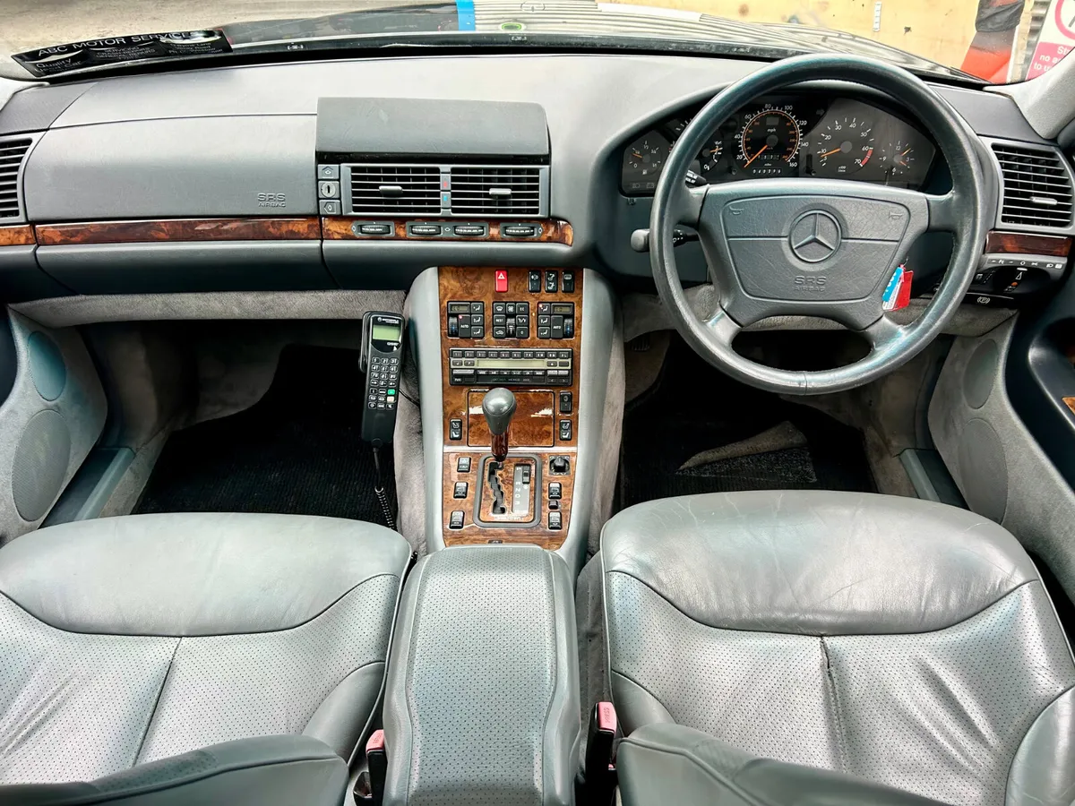 1992 MERCEDES S CLASS SEL 600 6.0 V12 - LOW MILES - Image 2