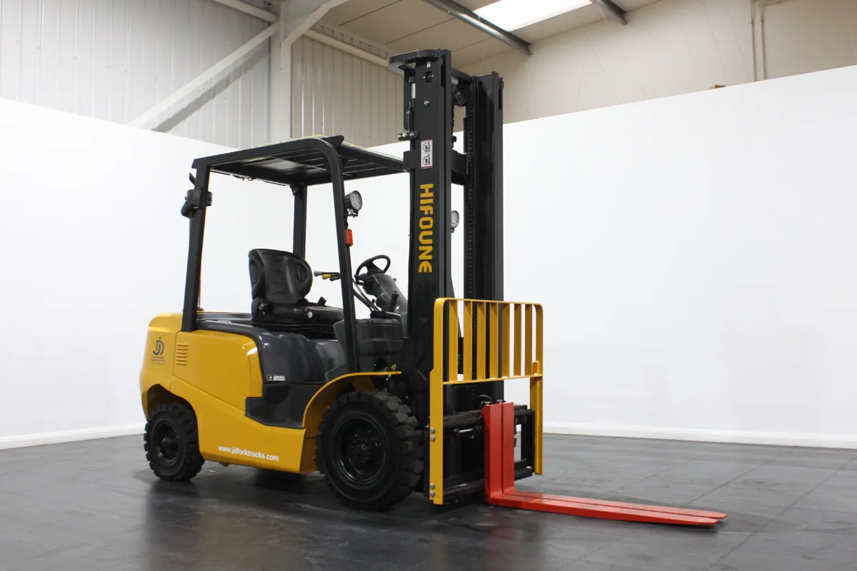 HIFOUNE FD25T 2.5Ton Counterbalance Forklift - Image 2