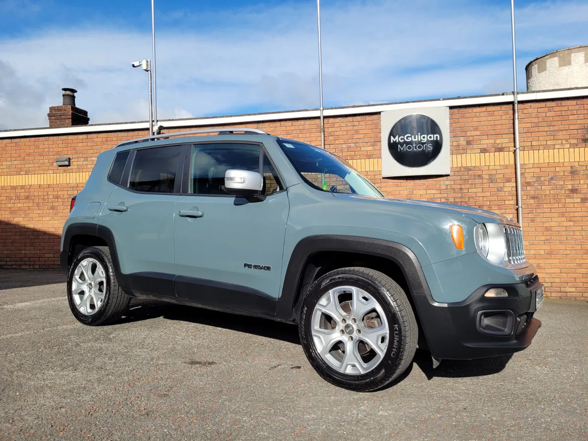 **RESERVED**Jeep Renegade 4X4 Auto Limited 2.0CRD - Image 3
