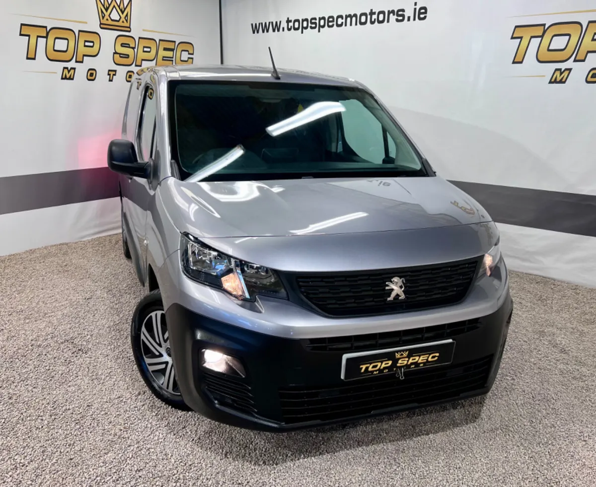 2019 (192) Peugeot partner NEW MODEL 1.6Hdi 3 Seat - Image 2