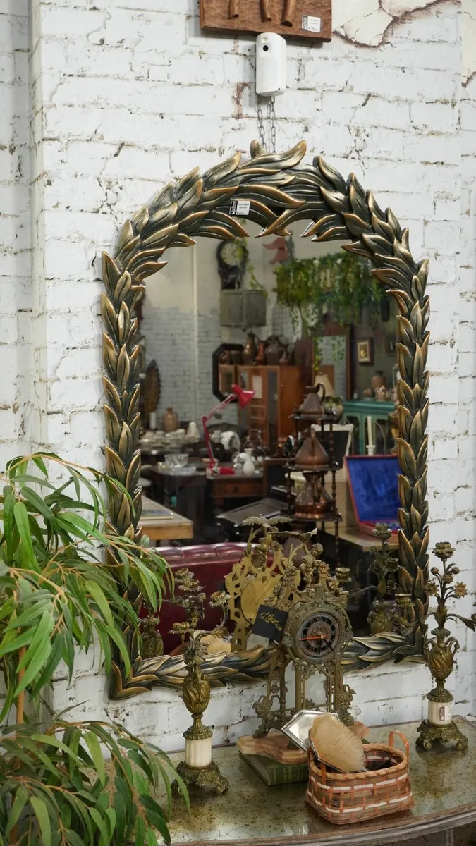 Upcycled Decorative Mirror with Laurel Leaf Design - Image 4