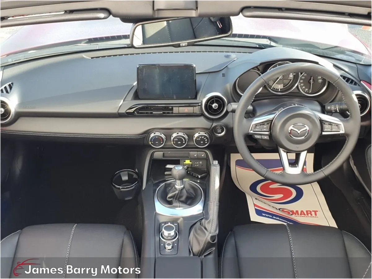 Mazda MX-5 2.0p (184ps) Roadster - Image 2