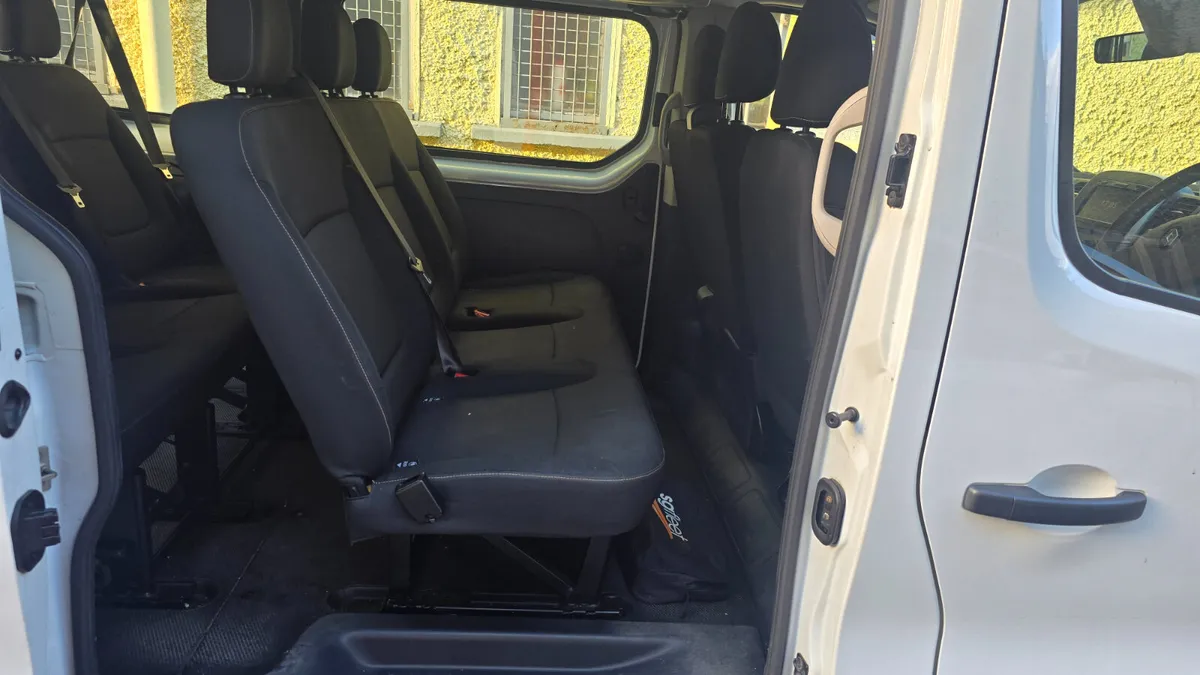 RENUALT TRAFIC PASSENGER  9 SEATER 2019 (192) TAXI - Image 3