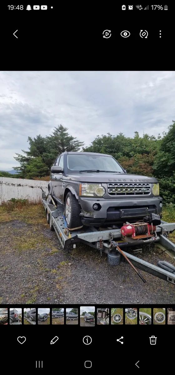 Landrover discovery 4 breaking - Image 2