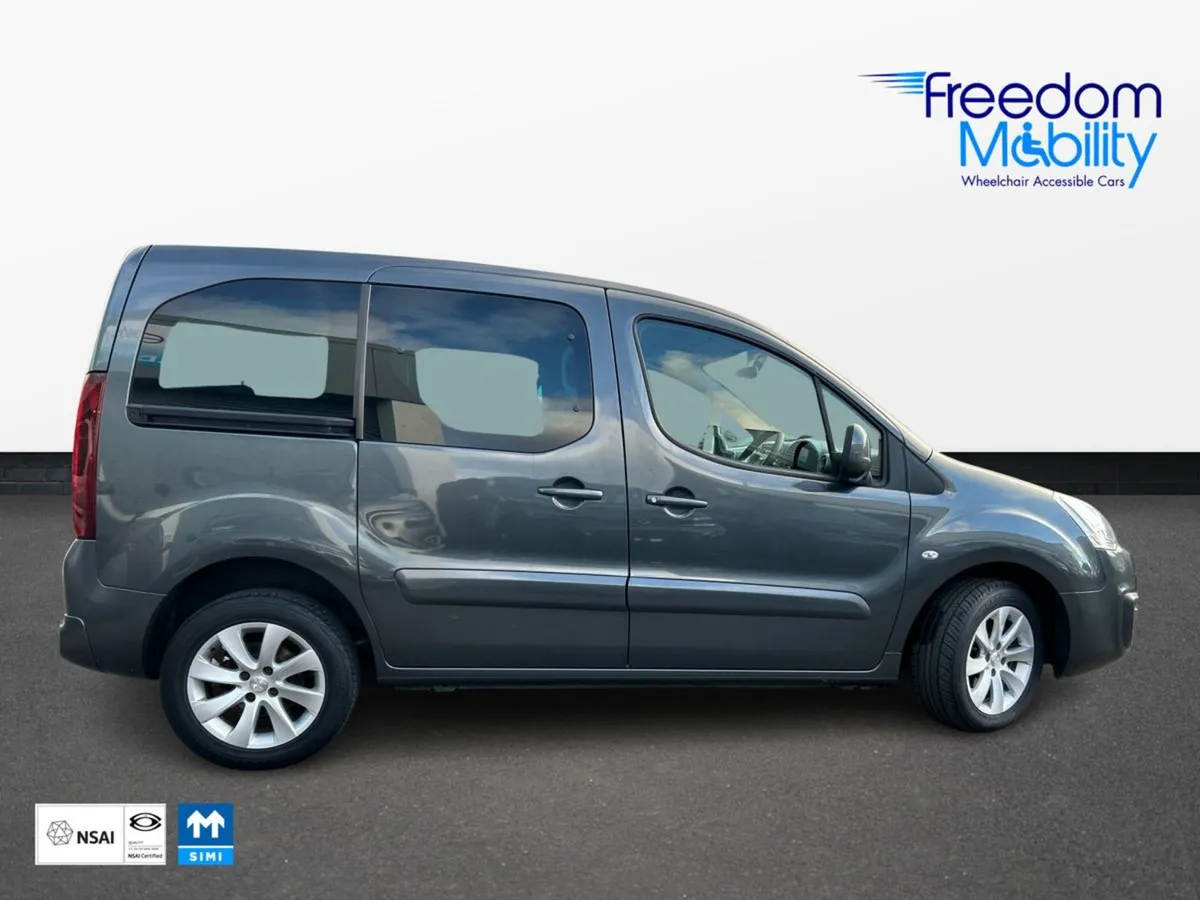 Peugeot Partner Tepee Wheelchair Accessible. - Image 4